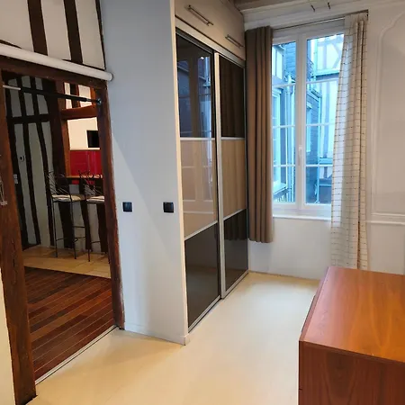 Διαμέρισμα Le Vieux Palais Hypercentre Rouen, Place Vieux Marche - Linge & Menage Inclus Ρουέν